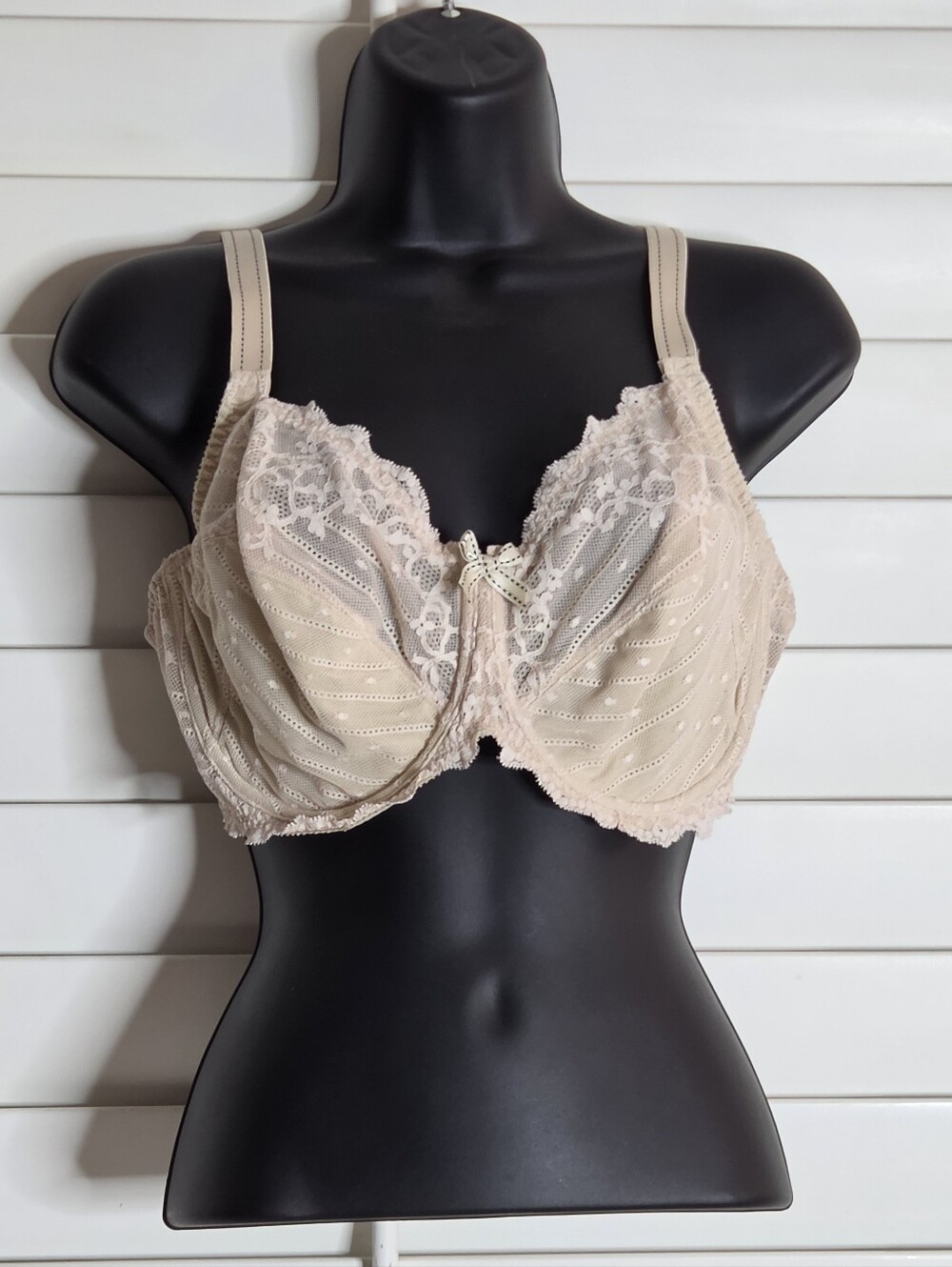 NWT Chantelle 36DDD 36F Cappuccino Nude Lace Underwire Bra 3281